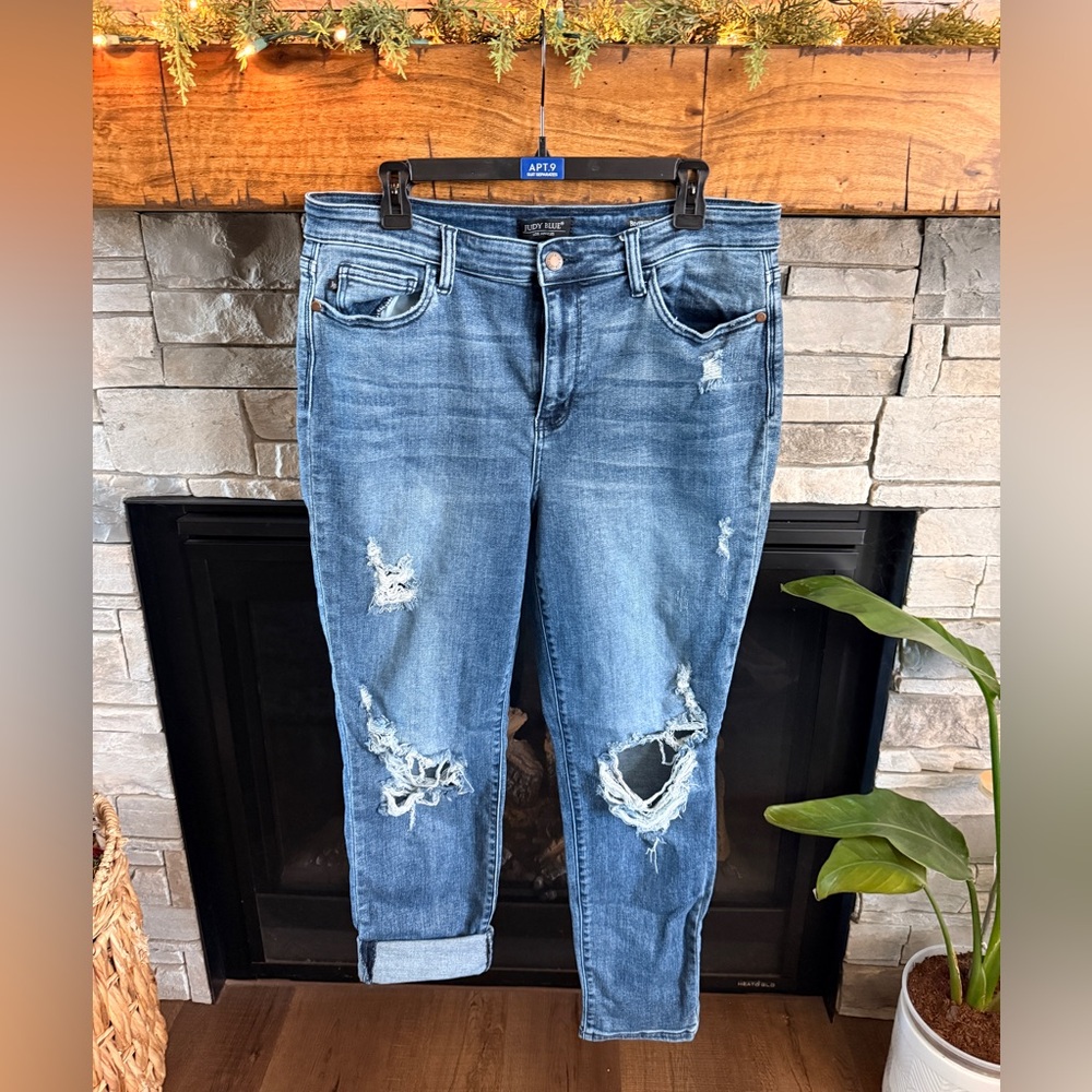 Judy Blue Women's Distressed Boyfriend Jeans - Blue